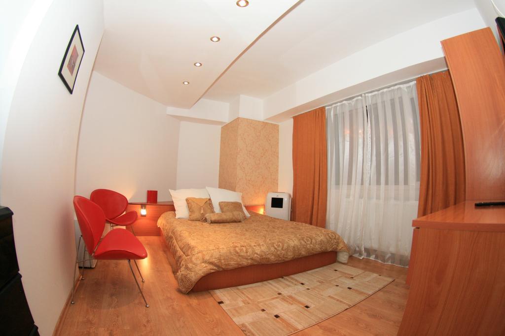 Pensiunea Studio Bacău Zimmer foto
